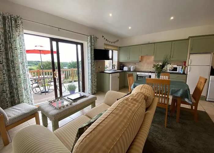 432 - * Клифден